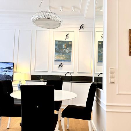 Mondrian Luxury Suites & Apartments Market Square I Варшава Екстериор снимка